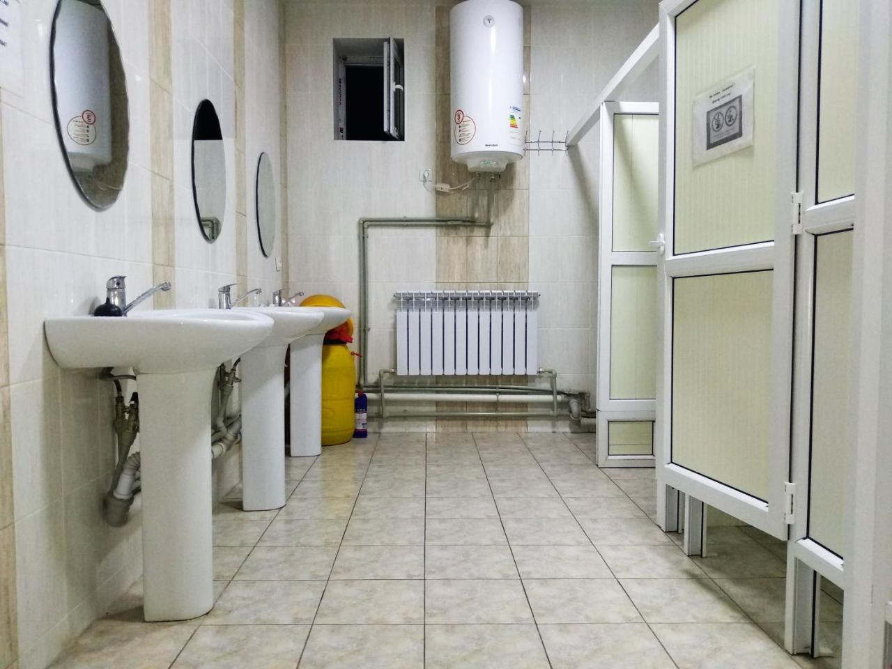 Medi Guest House Ош Экстерьер фото