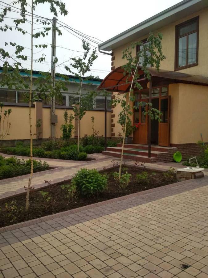 Medi Guest House Ош Экстерьер фото