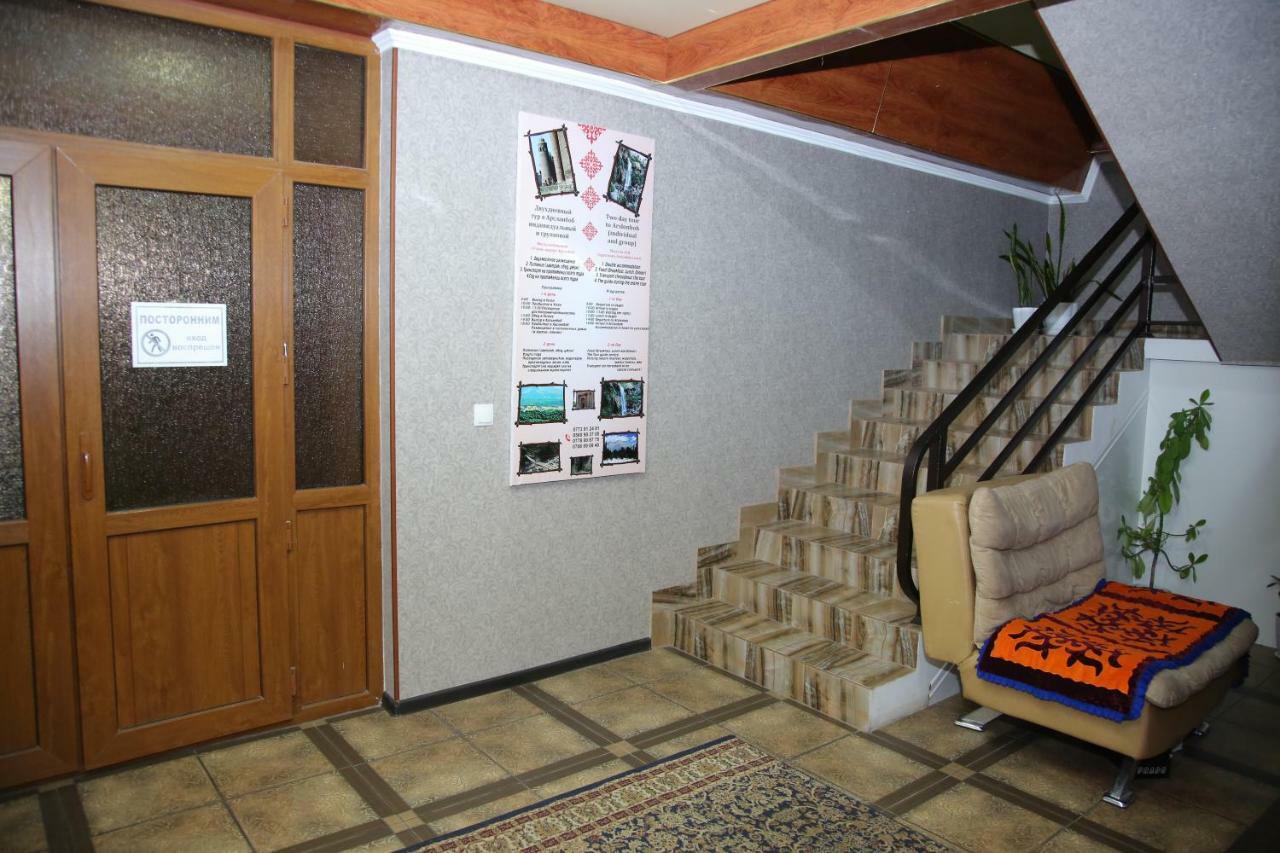 Medi Guest House Ош Экстерьер фото
