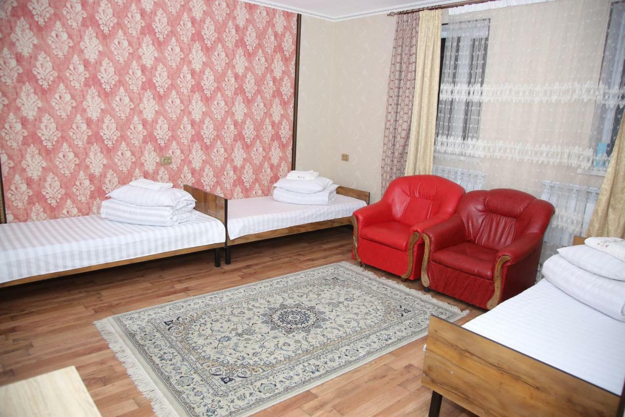Medi Guest House Ош Экстерьер фото